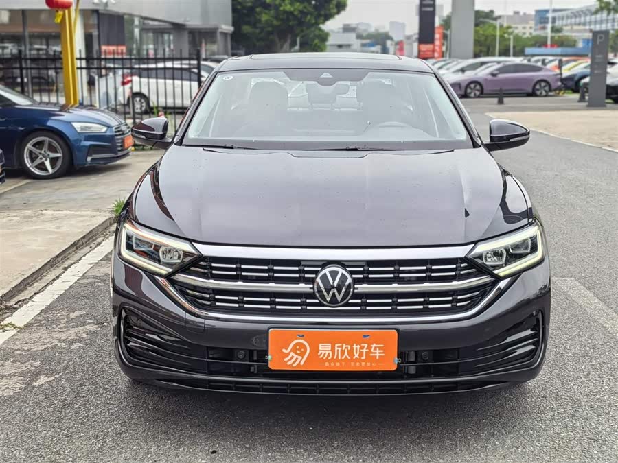 Volkswagen Sagitar 2023