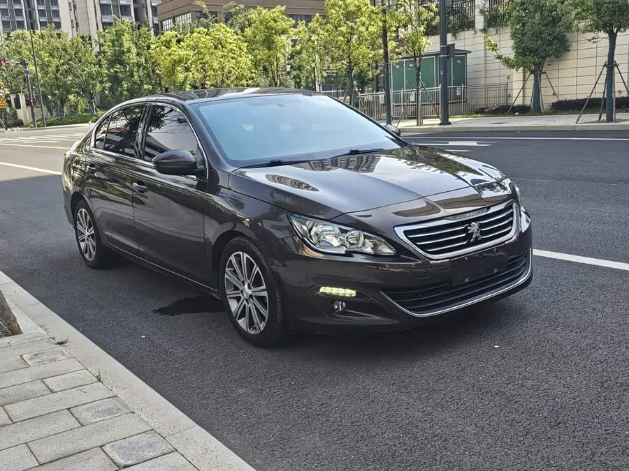 Peugeot 408 2014