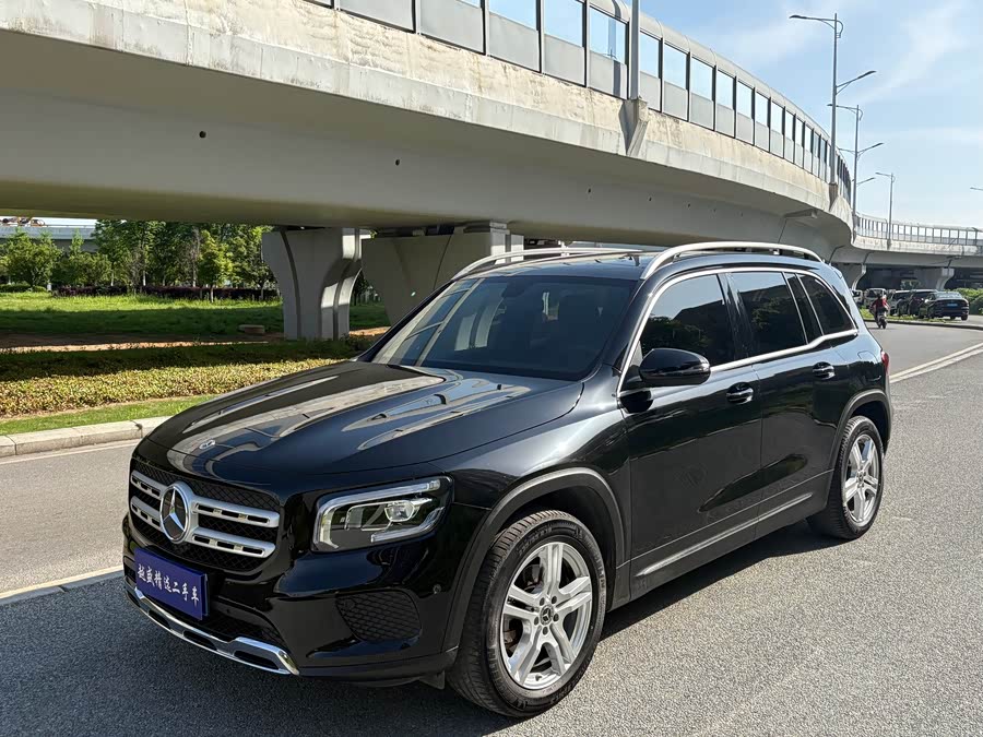 Mercedes-Benz GLB 2022
