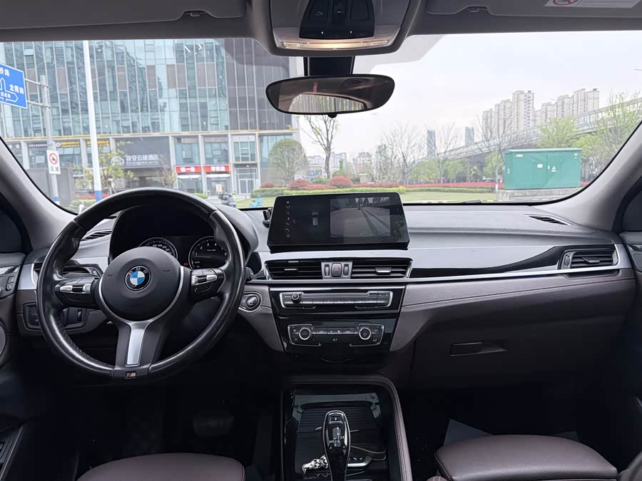 BMW X2 2021 — фото 9
