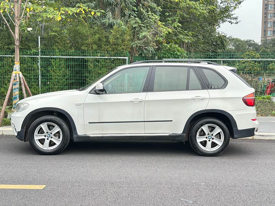 BMW X5 2011 — фото 24