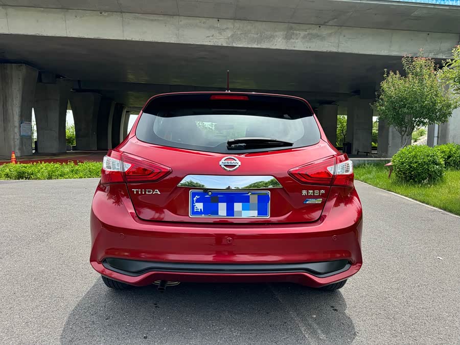 Nissan Tiida 2016