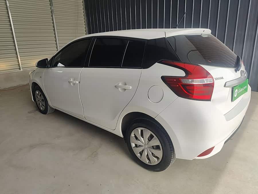 Toyota Yaris L 2016