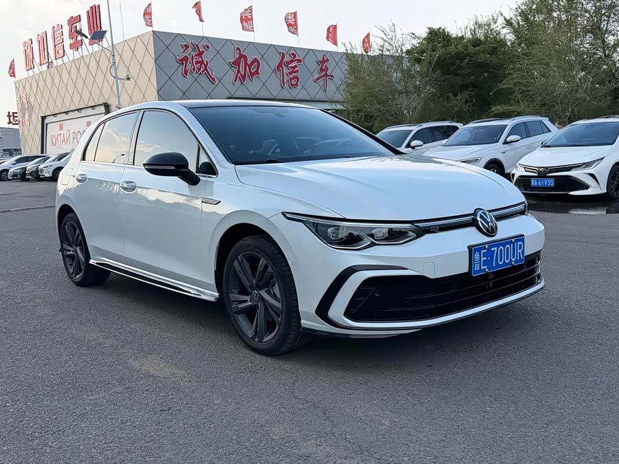 Volkswagen Golf 2023