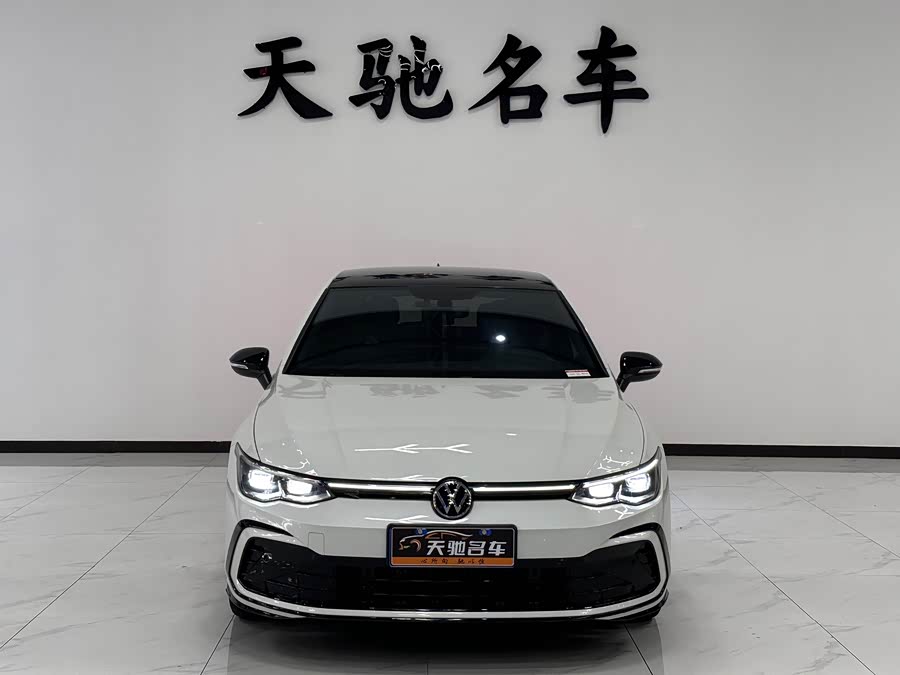 Volkswagen Golf 2023