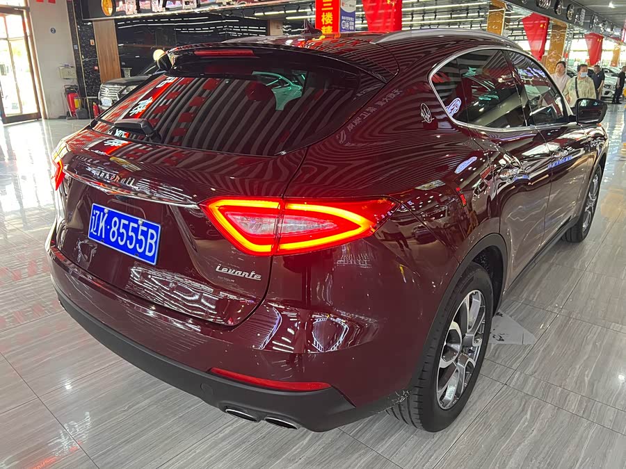 Maserati Levante 2016