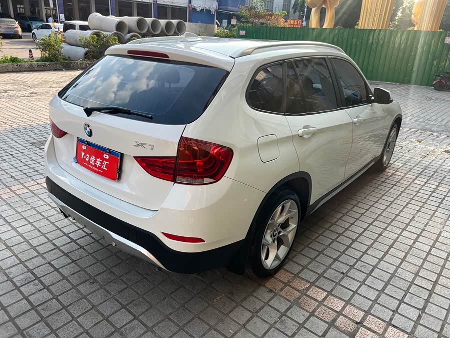 BMW X1 2014 — фото 27