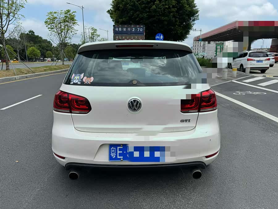 Volkswagen Golf GTI 2012