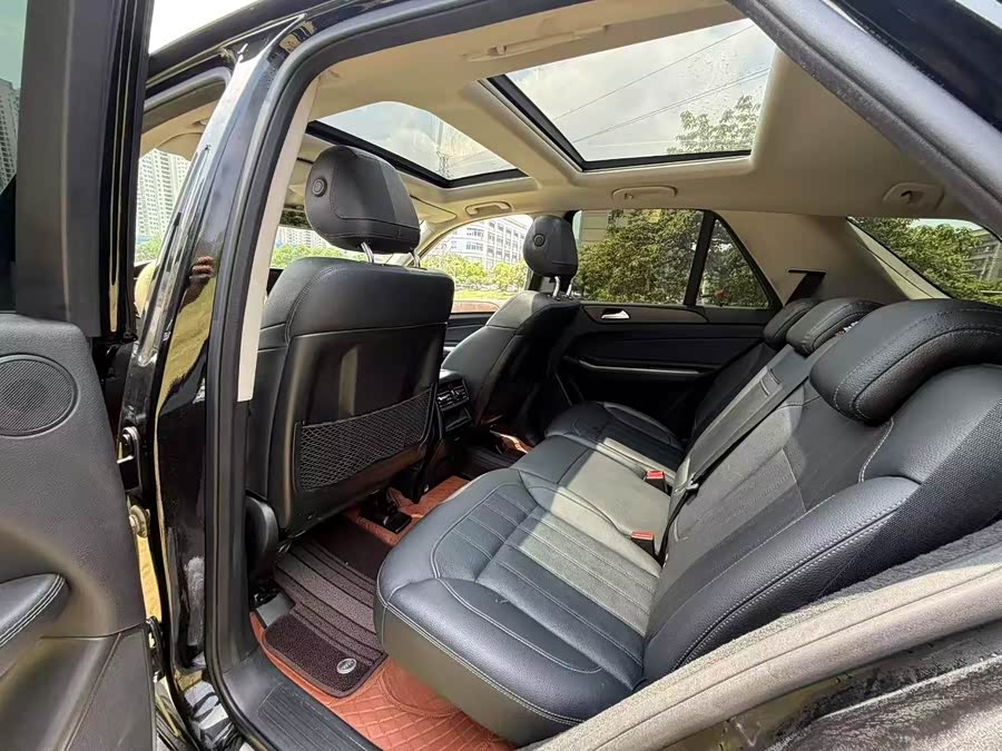 Mercedes-Benz GLE 2015
