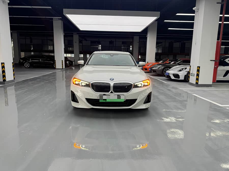 BMW i3 2024