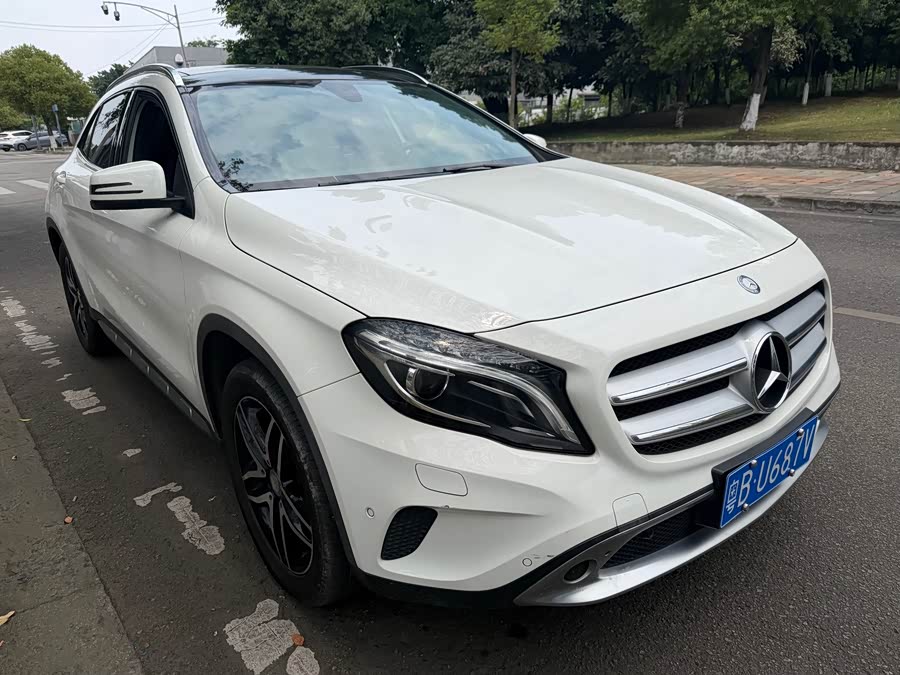 Mercedes-Benz GLA 2016
