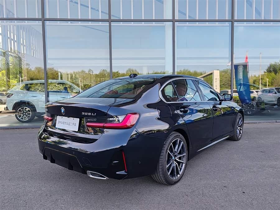 BMW 3 Series 2025