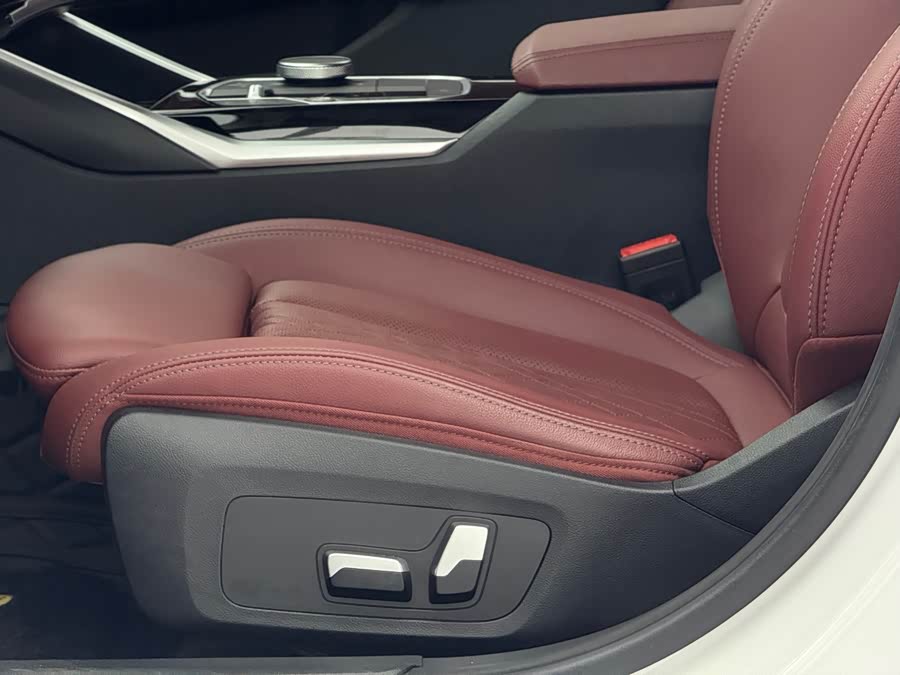 BMW 3 Series 2023 — фото 12