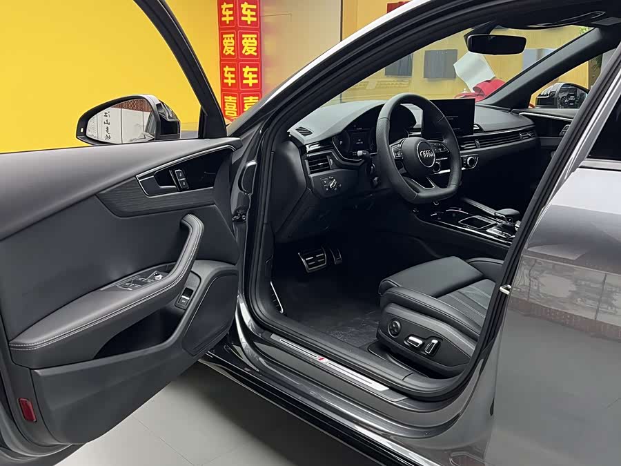 Audi A4L 2024