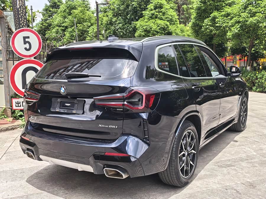 BMW X3 2022