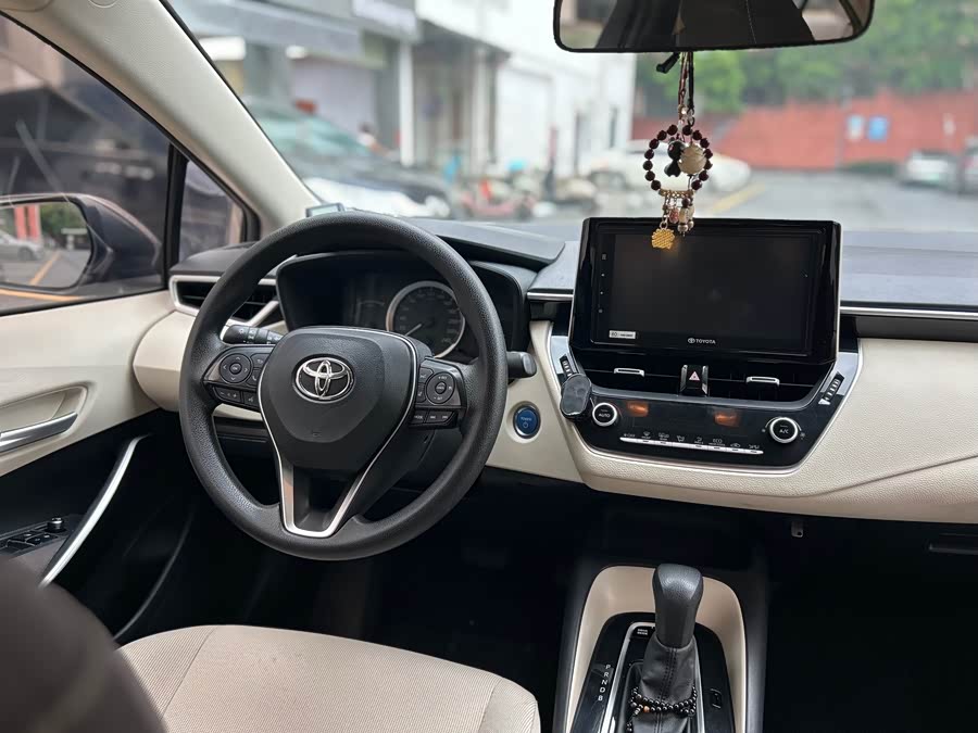 Toyota Corolla 2019 — фото 34