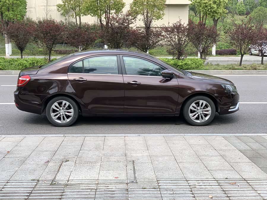 Geely Emgrand 2016