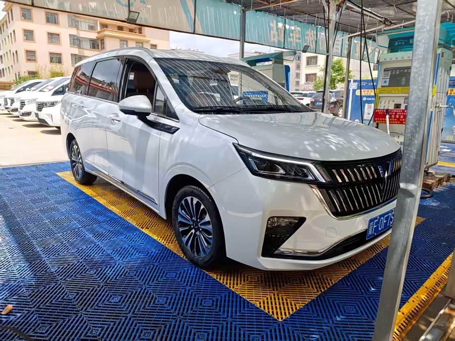 Wuling Jiachen 2022