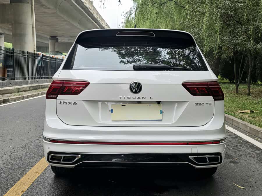Volkswagen Tiguan L 2022