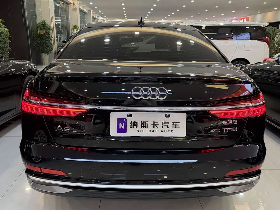Audi A6L 2022