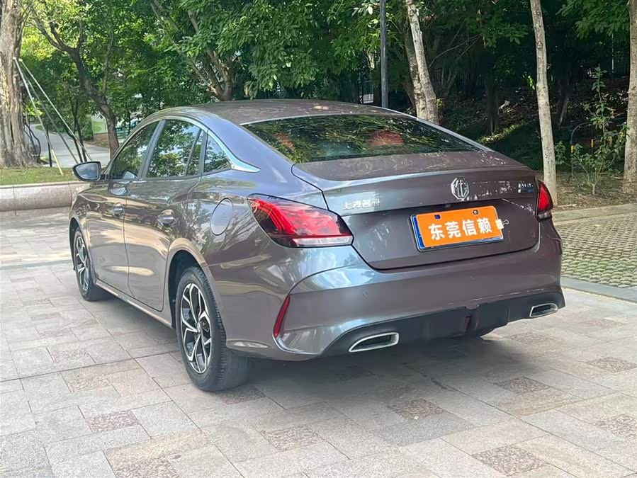 MG MG5 2021