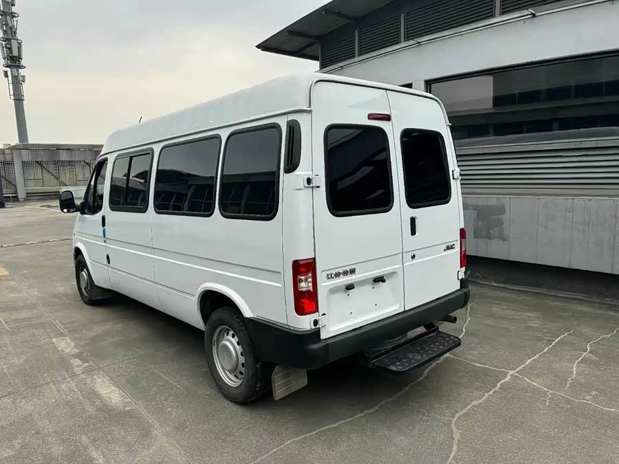JMC Tesla 2019
