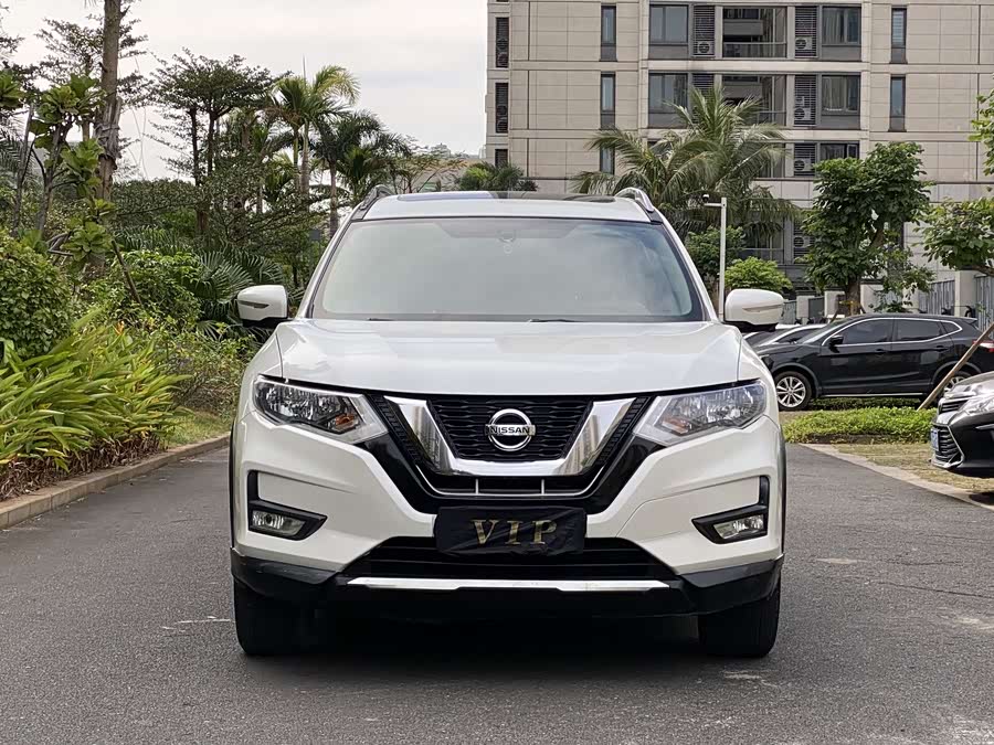 Nissan X-Trail 2017 — фото 11