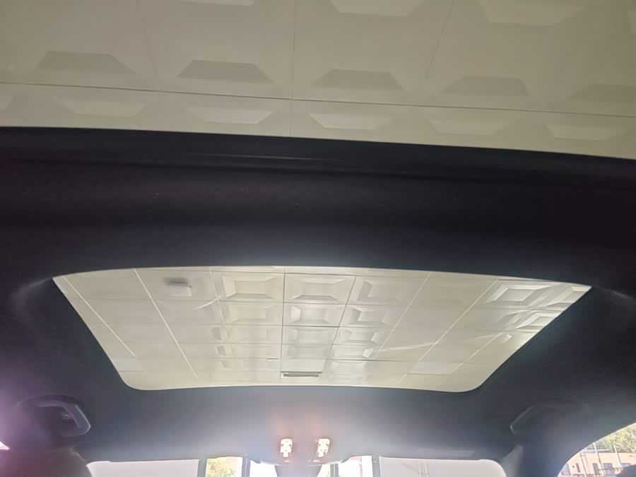 Mercedes-Benz GLB 2023 — фото 14