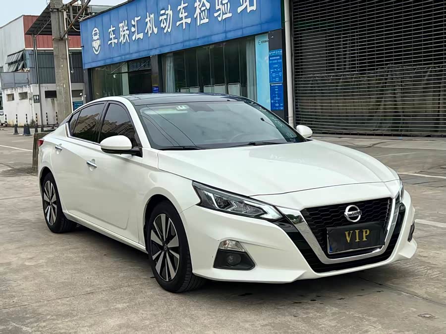 Nissan Teana 2021
