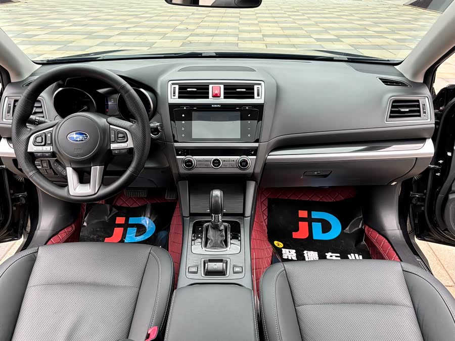 Subaru Outback 2015 — фото 18