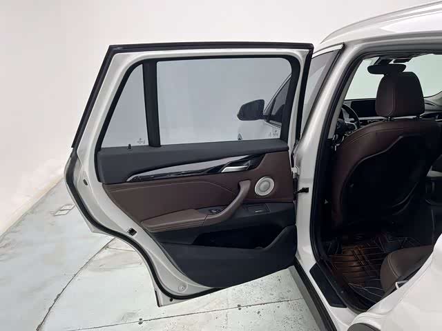 BMW X1 2021
