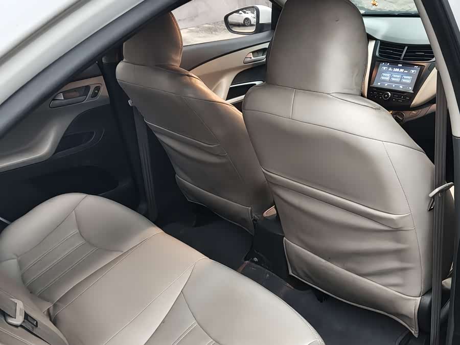 Chevrolet Sail 2015
