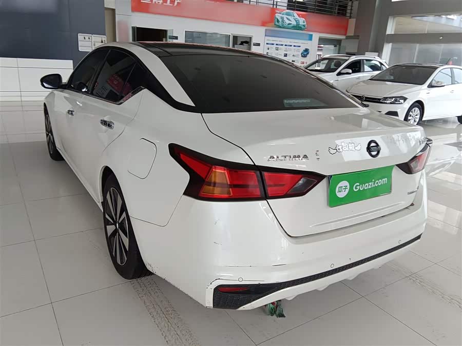 Nissan Teana 2021