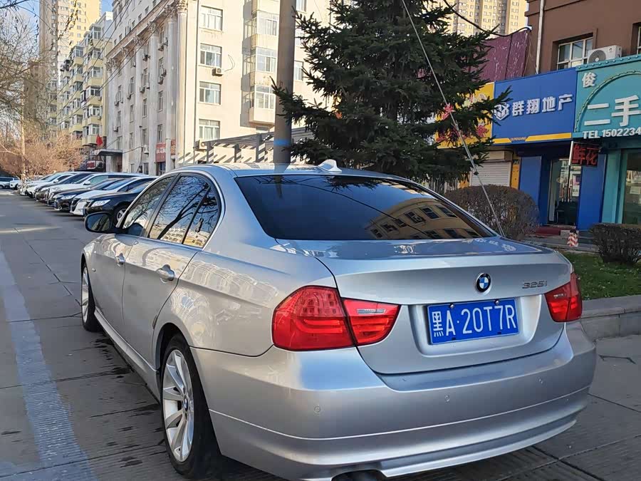BMW 3 Series 2010