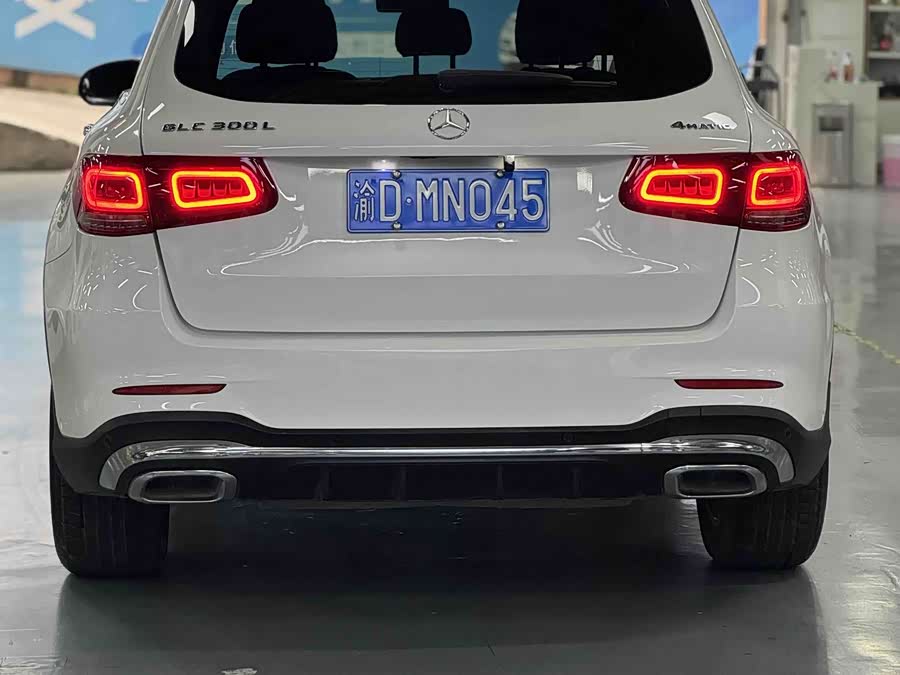 Mercedes-Benz GLC 2022 — фото 8