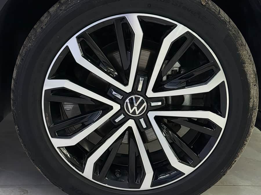Volkswagen T-Roc 2022 — фото 22