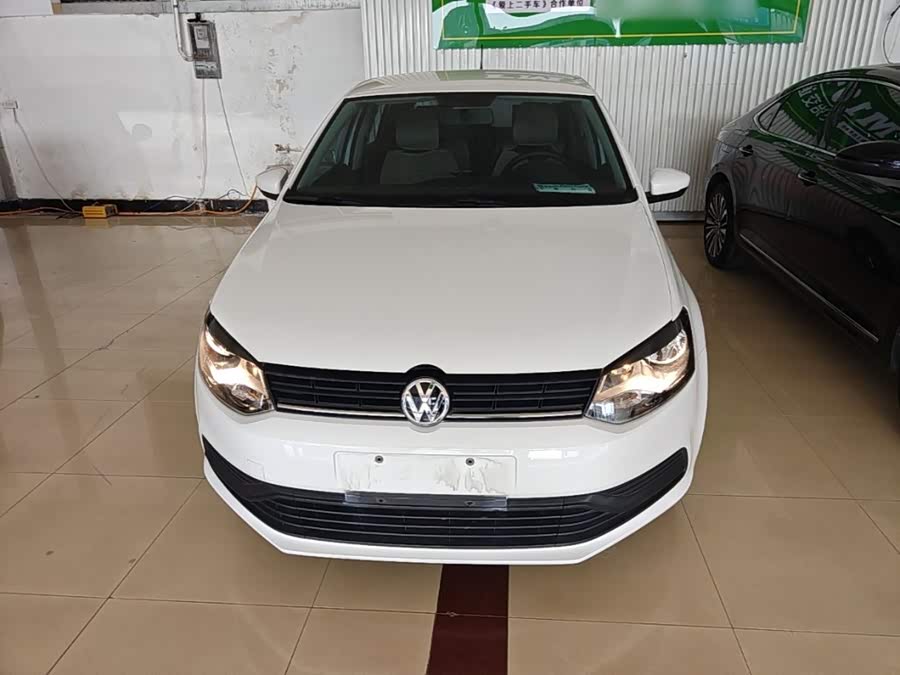 Volkswagen Polo 2016