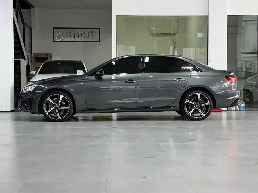 Audi A4L 2024