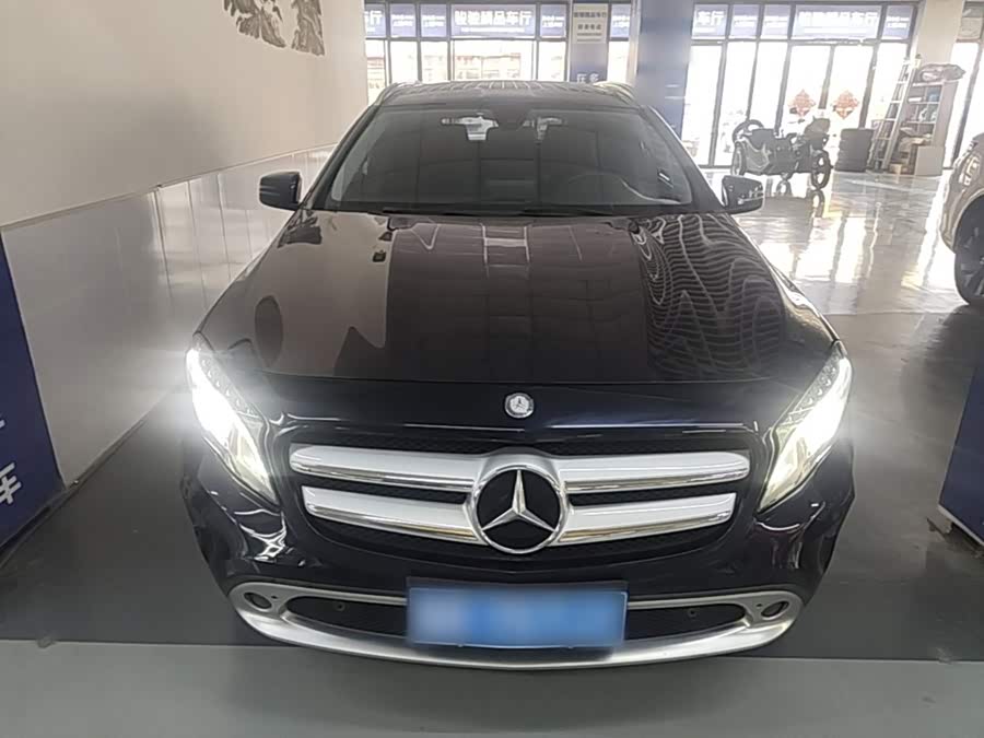 Mercedes-Benz GLA 2016