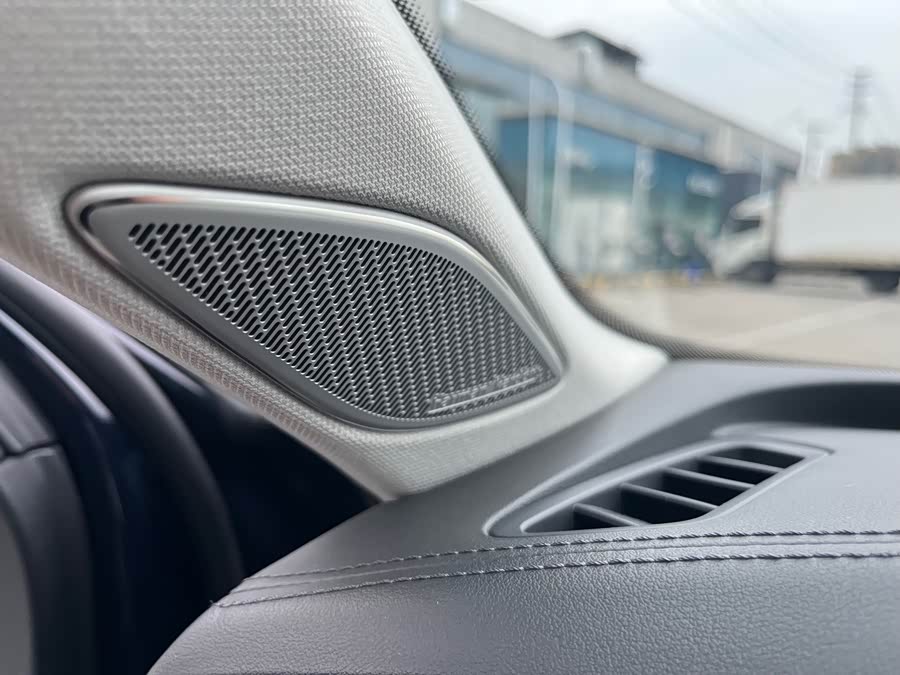 Volkswagen Magotan 2024