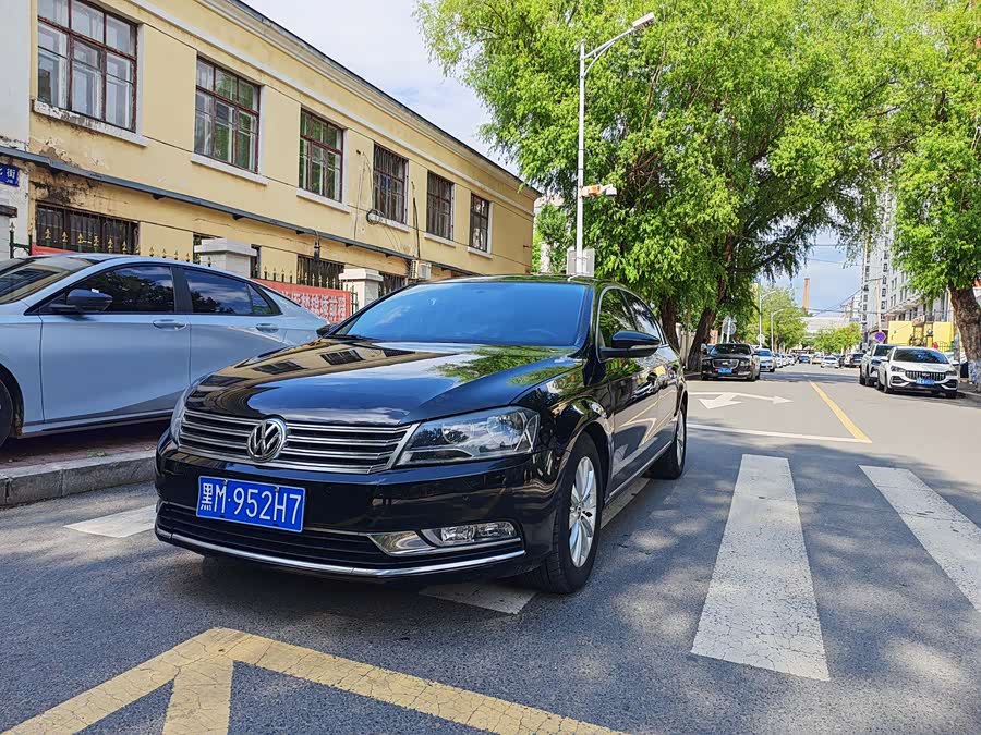 Volkswagen Magotan 2013