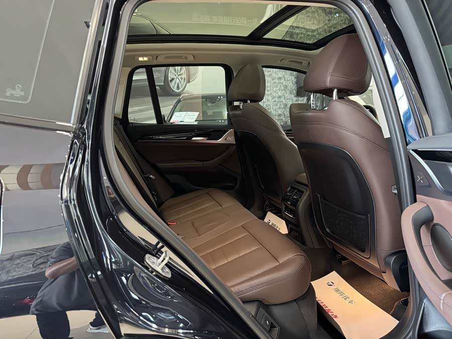 BMW X3 2019 — фото 11