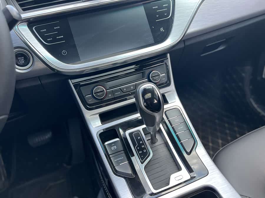 Geely Emgrand GS 2019 — фото 12