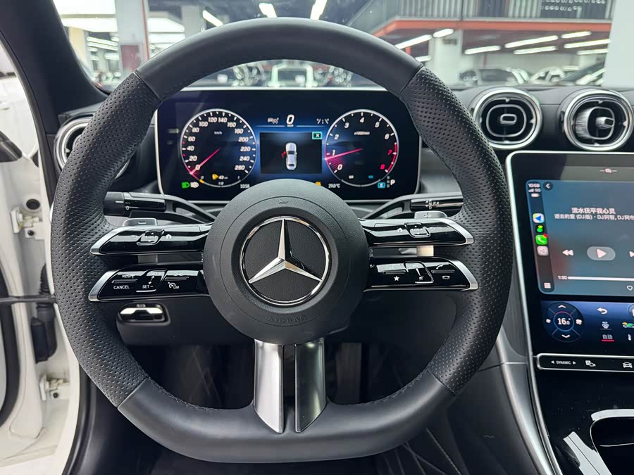 Mercedes-Benz C-Class 2023