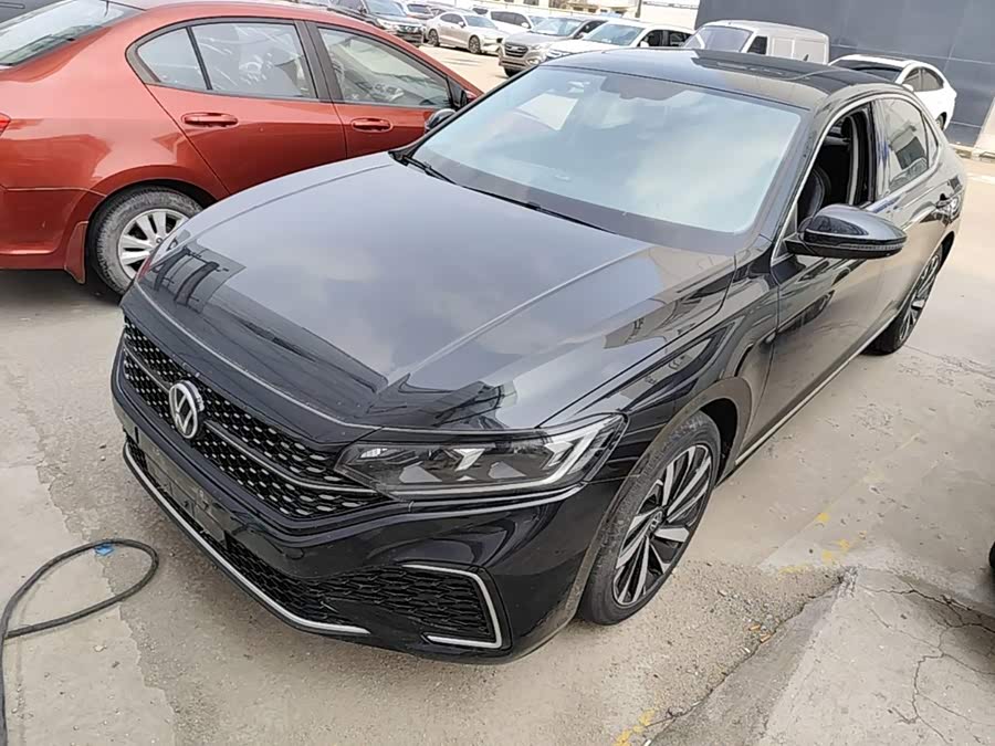Volkswagen Passat 2022