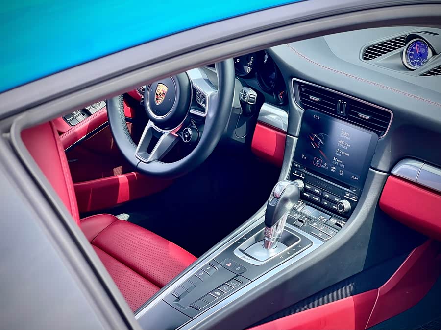 Porsche 911 2016 — фото 14