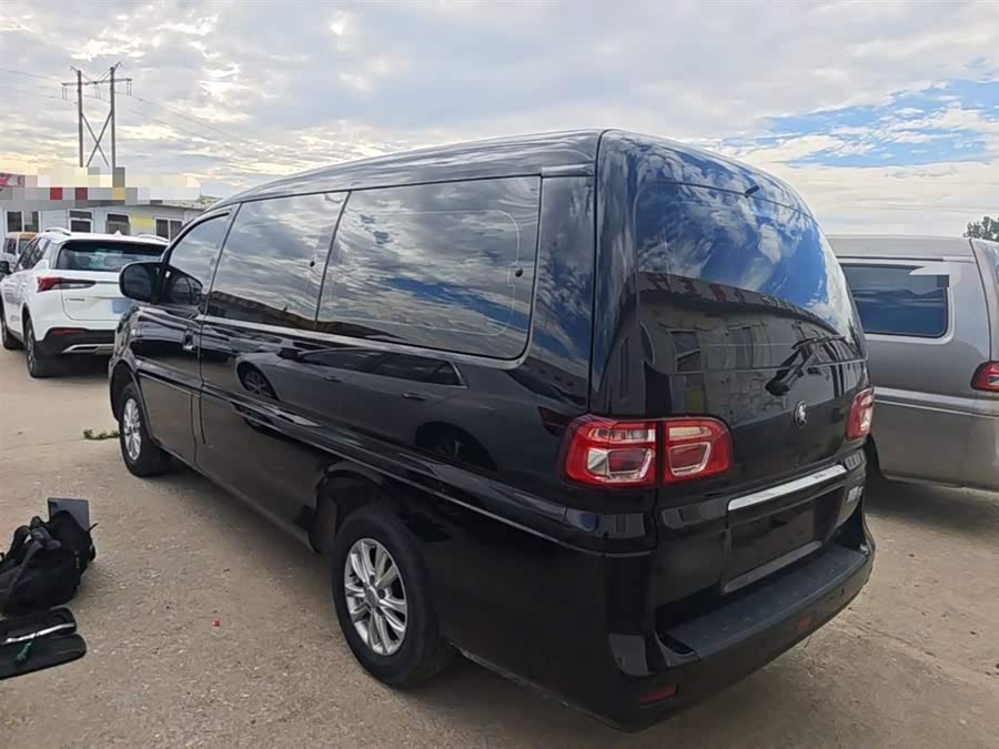 Dongfeng Lingzhi 2023