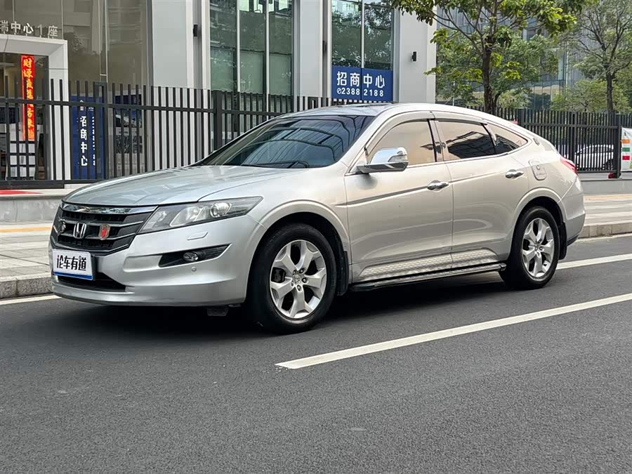 Honda Crosstour 2012