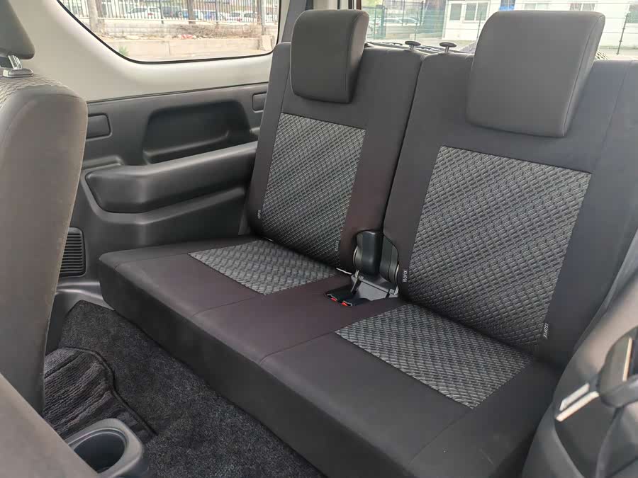 Suzuki Jimny 2015 — фото 12