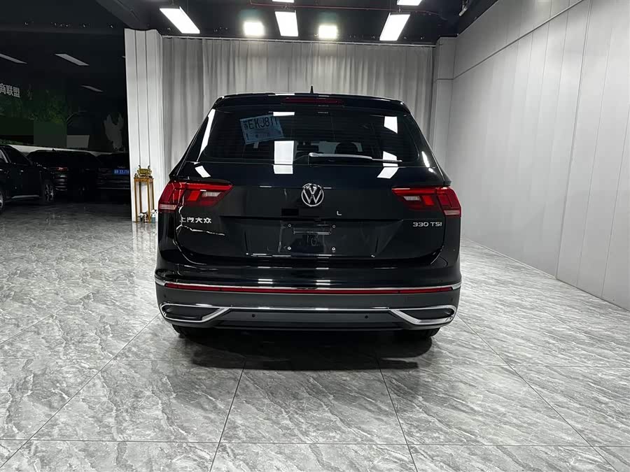 Volkswagen Tiguan L 2023